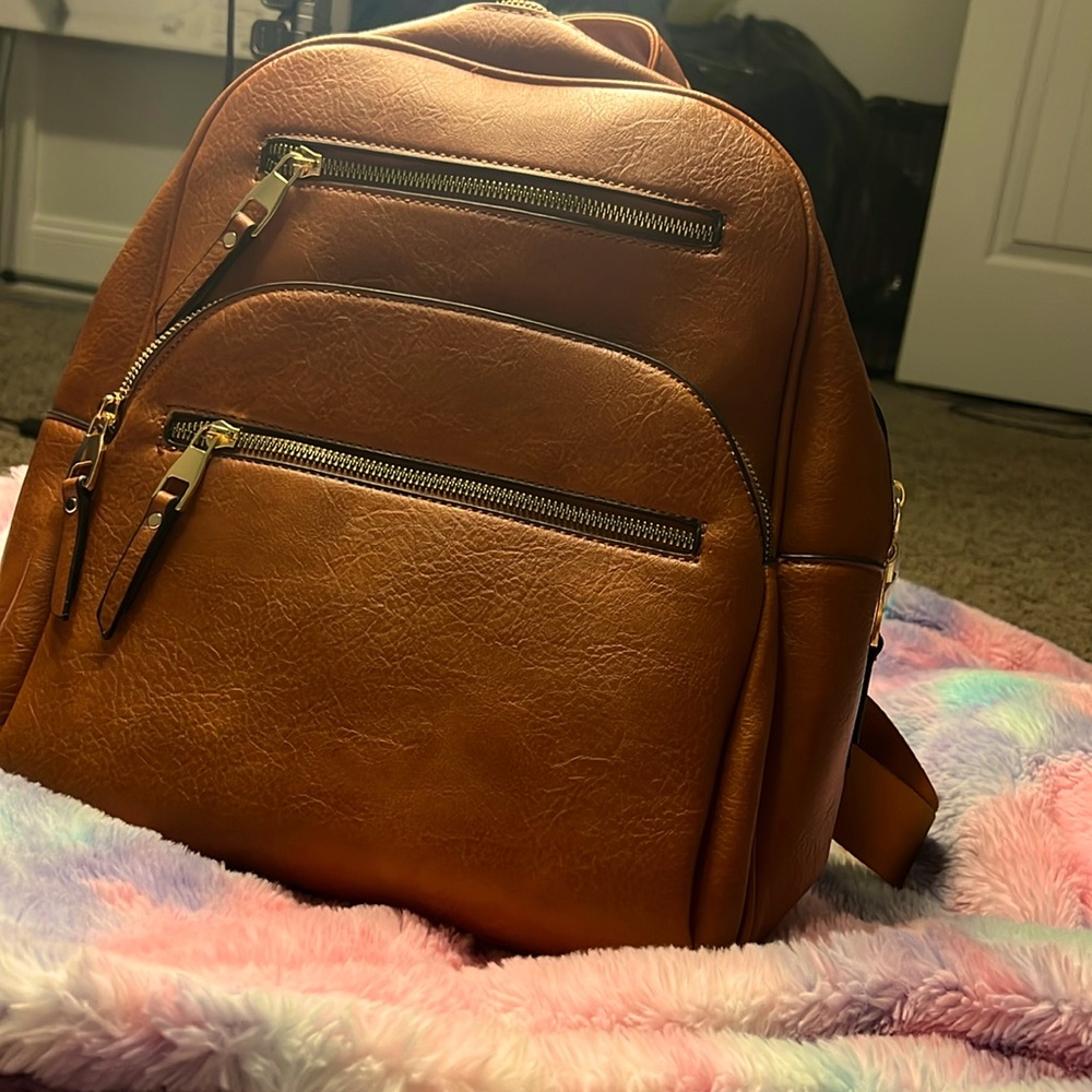 Authentic: Alyssa book Bag/Travel Bag